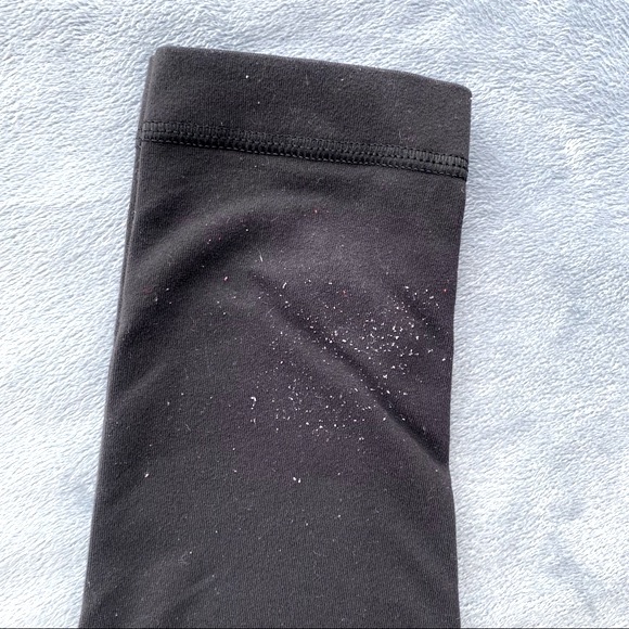 LULULEMON Wunder Under Leggings - Size 4 - 31” - Picture 3 of 3